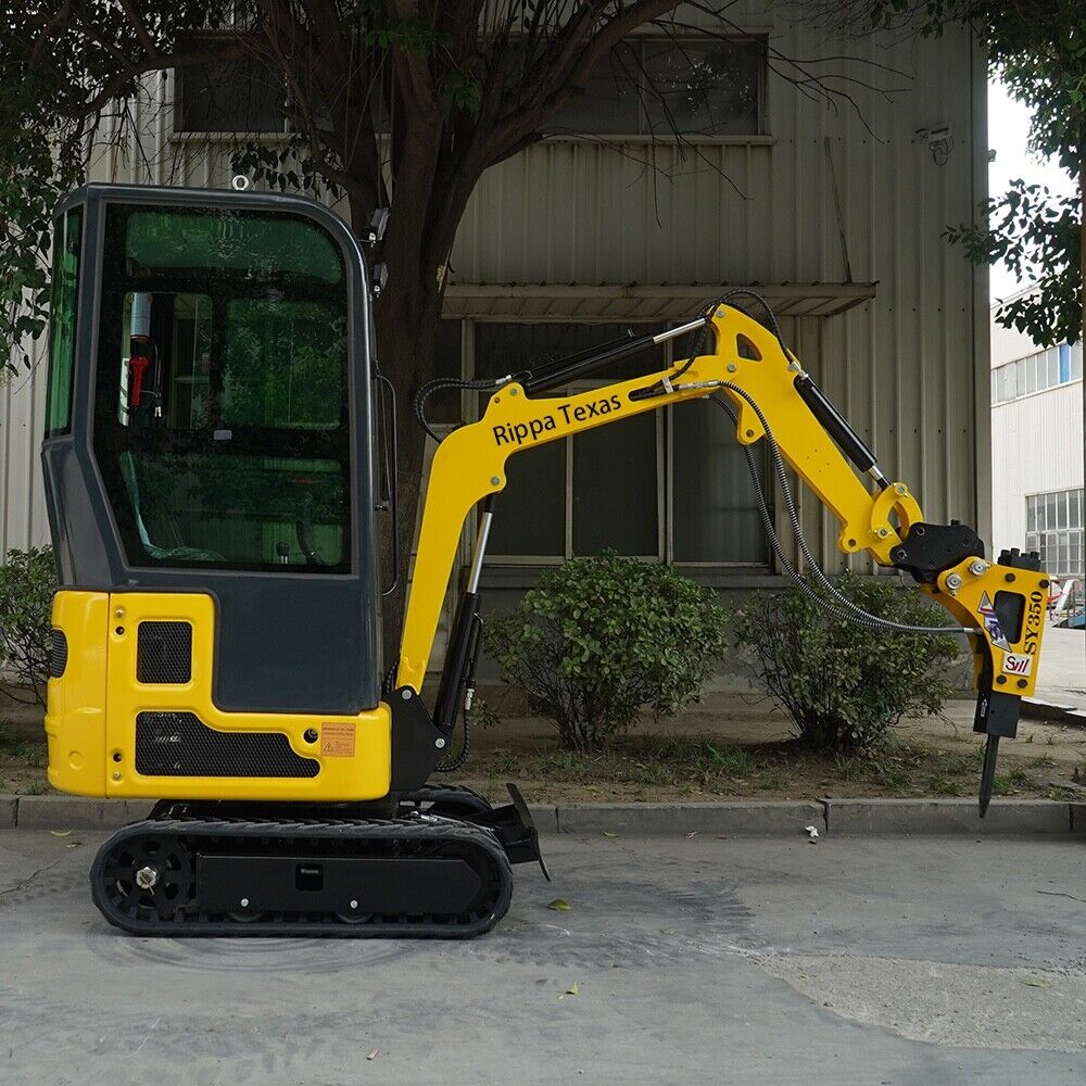 NEW Mini Excavator w/ Cab:B&S EPA Gas Engine / 13.4 HP - With Bucket/Thumb Clip