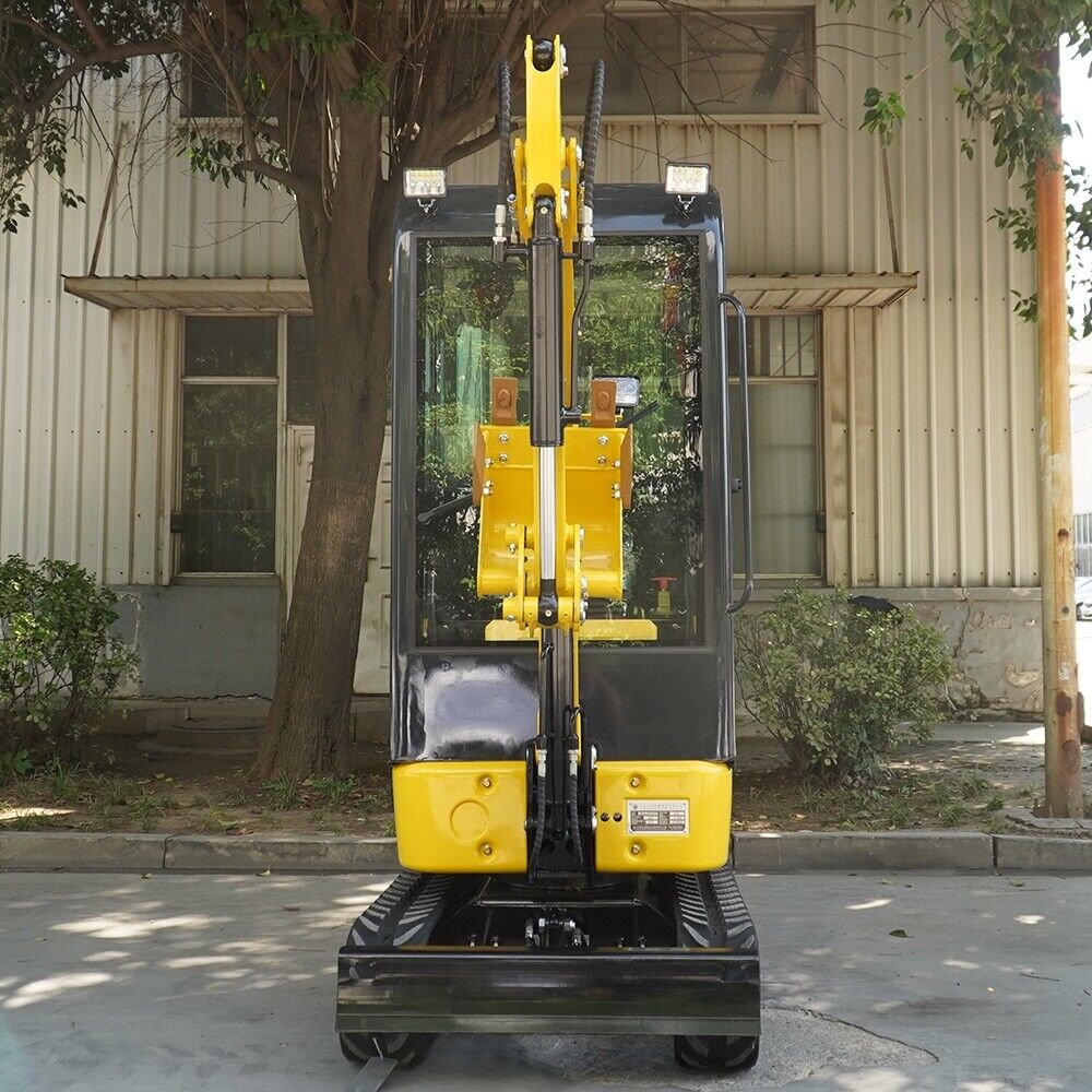 NEW Mini Excavator w/ Cab:B&S EPA Gas Engine / 13.4 HP - With Bucket/Thumb Clip